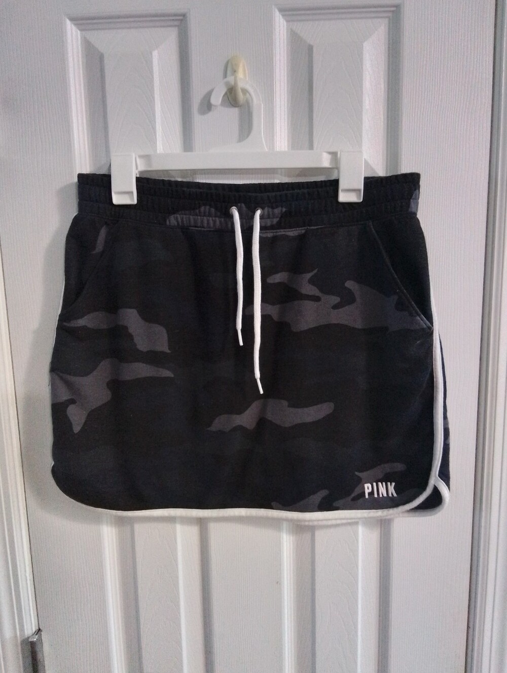 PINK Victoria's Secret Black, Gray & Blue Camo Skirt